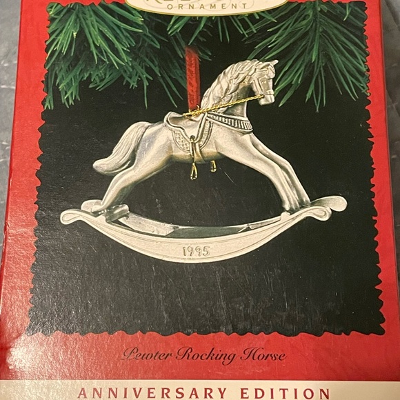 Hallmark keepsake ornament - Picture 3 of 5